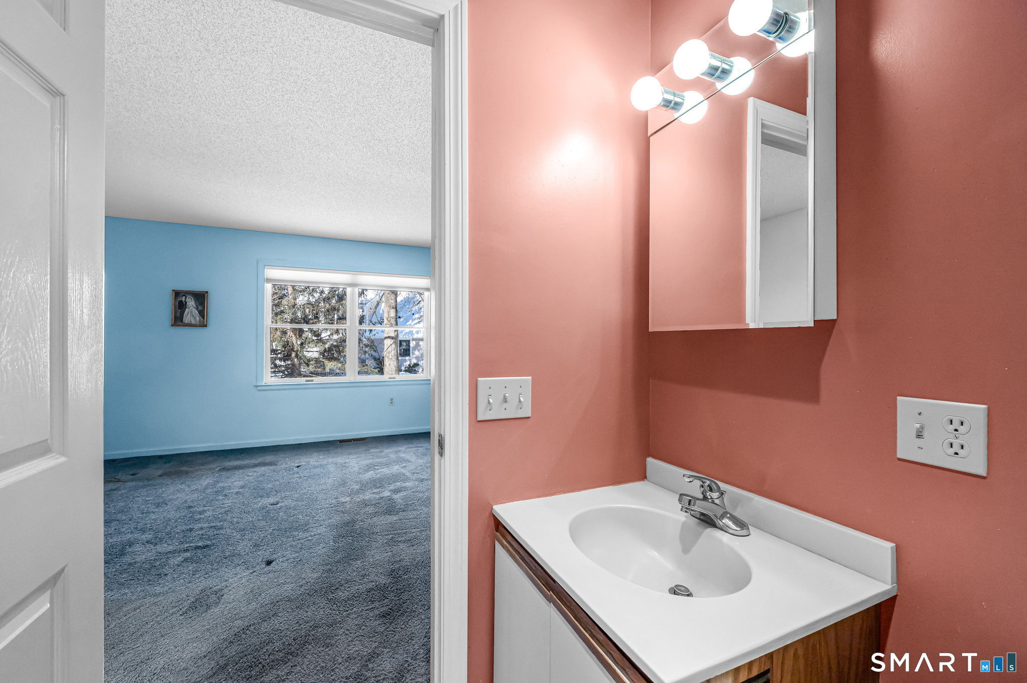 141 The Meadows, Unit 141 Enfield, CT 06082 - Photo 22 of 38