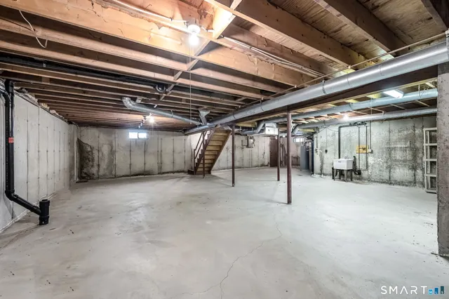 $299,900 | 141 The Meadows, Unit 141, Enfield, CT 06082