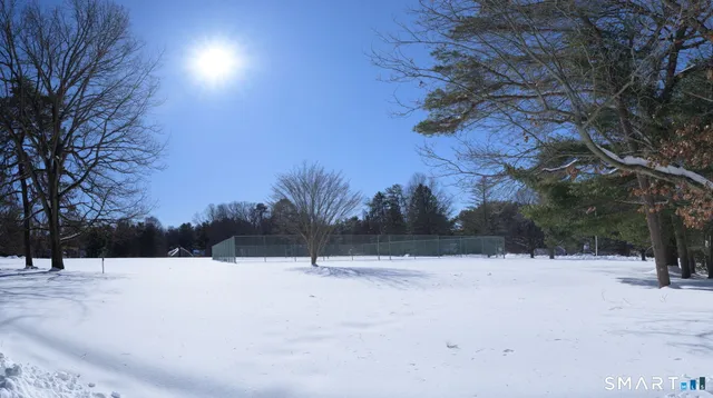 $299,900 | 141 The Meadows, Unit 141, Enfield, CT 06082