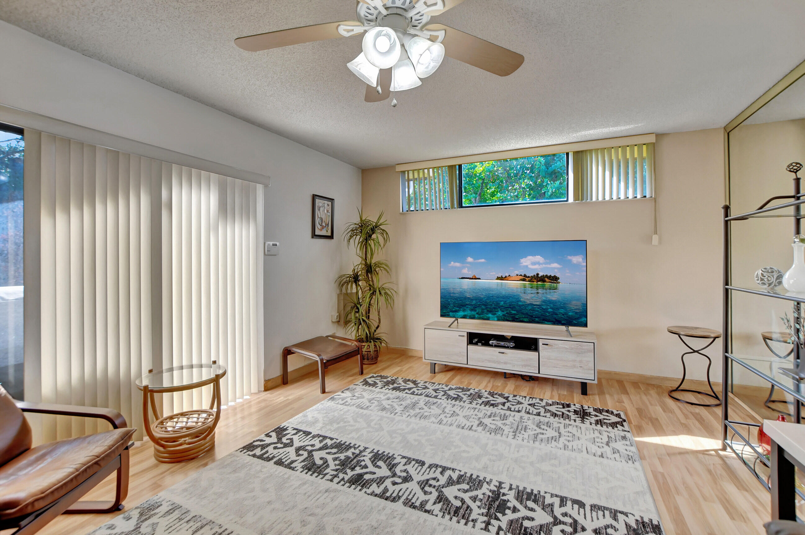 8116 Thames Boulevard, Unit D Boca Raton, FL 33433 - Photo 5 of 31 8116 Thames Boulevard D