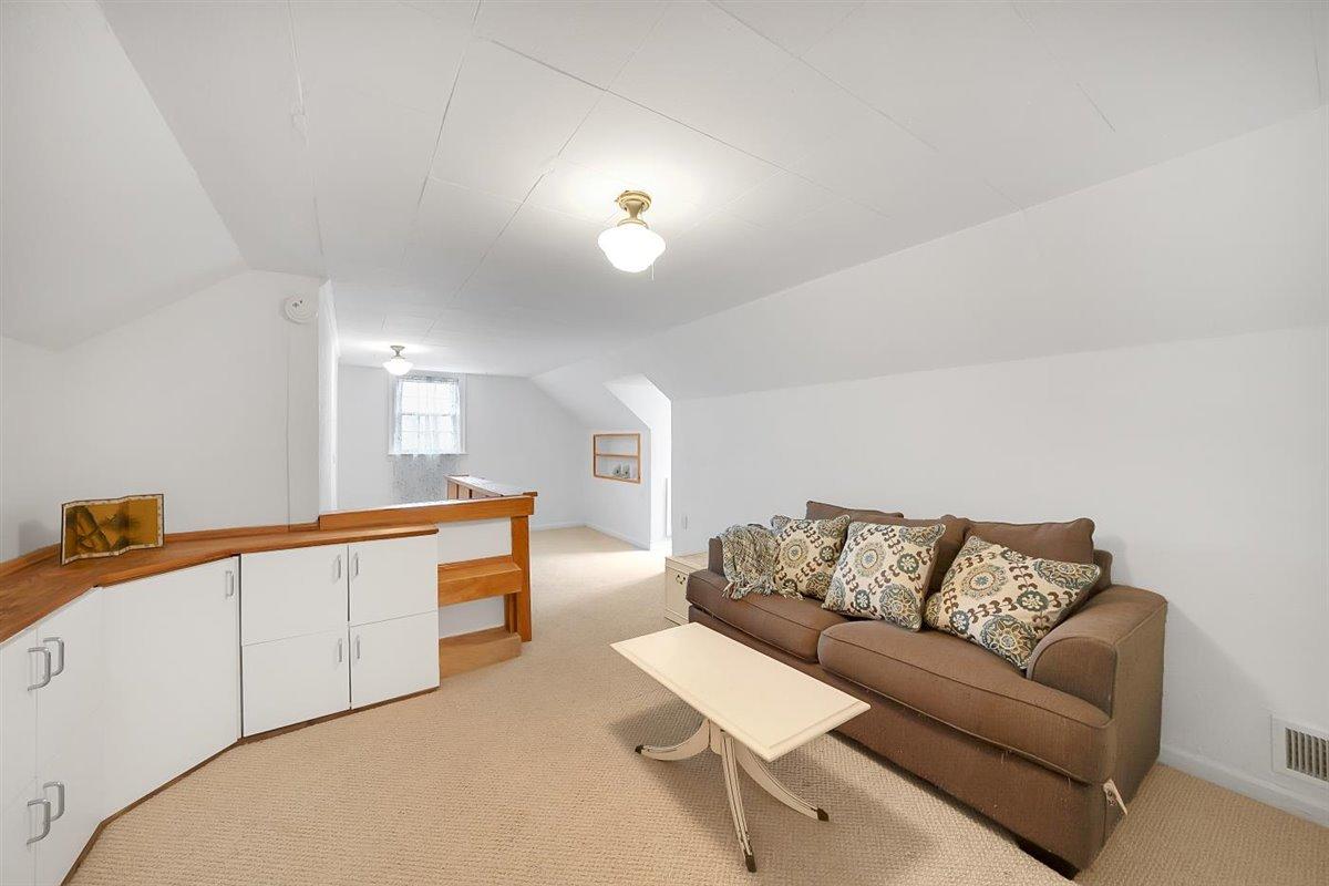 3713 Strother Road Southwest Roanoke, VA 24015 - Photo 22 of 31 21-DSC09995
