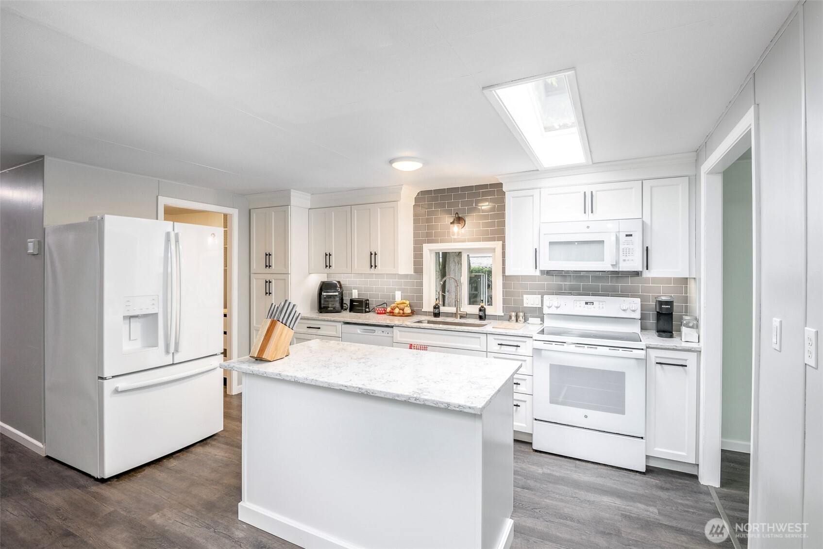 201 Union Avenue Southeast, Unit 44 Renton, WA 98059 - Photo 5 of 23