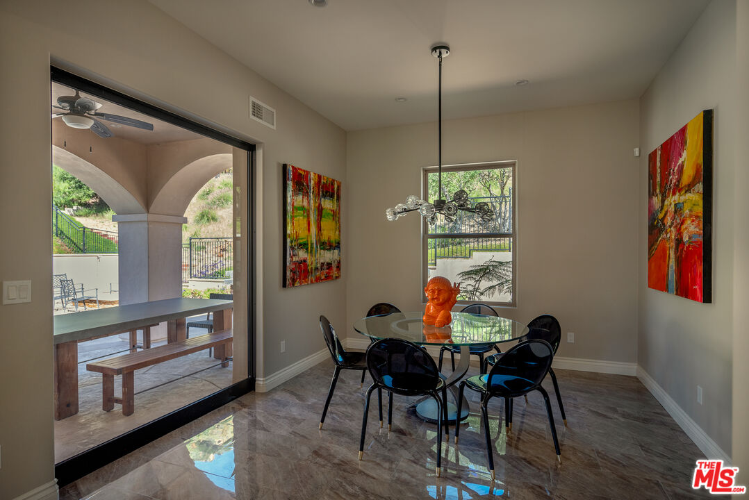 47 Buckskin Road Bell Canyon, CA 91307 - Photo 22 of 61