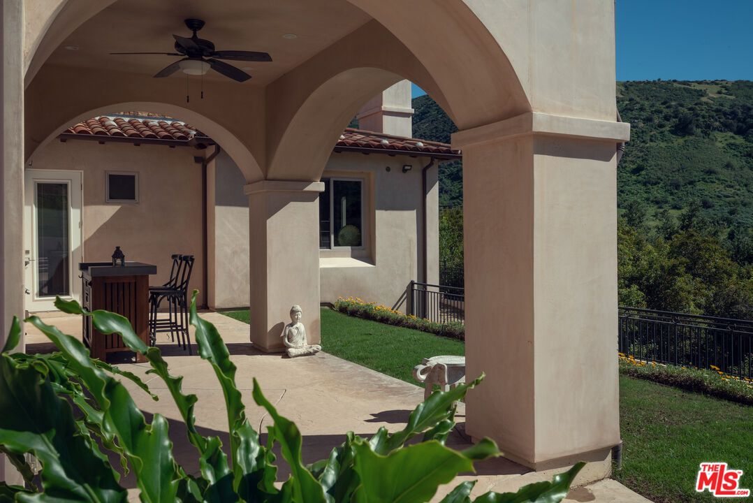 47 Buckskin Road Bell Canyon, CA 91307 - Photo 51 of 61