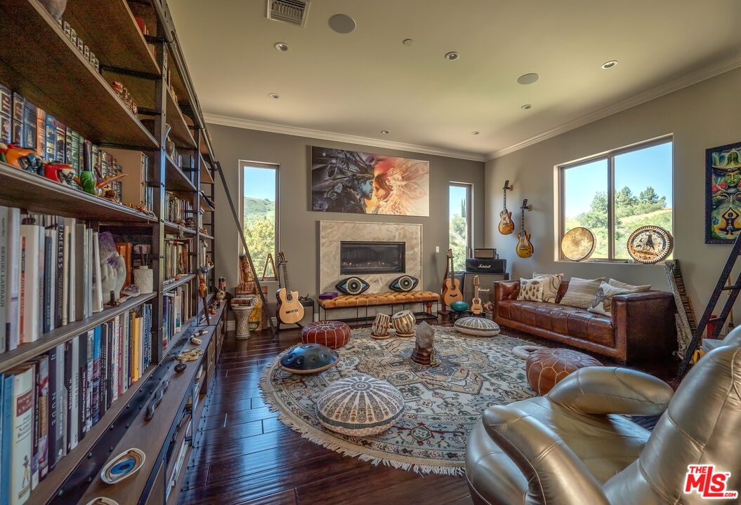 47 Buckskin Road Bell Canyon, CA 91307 - Photo 8 of 61