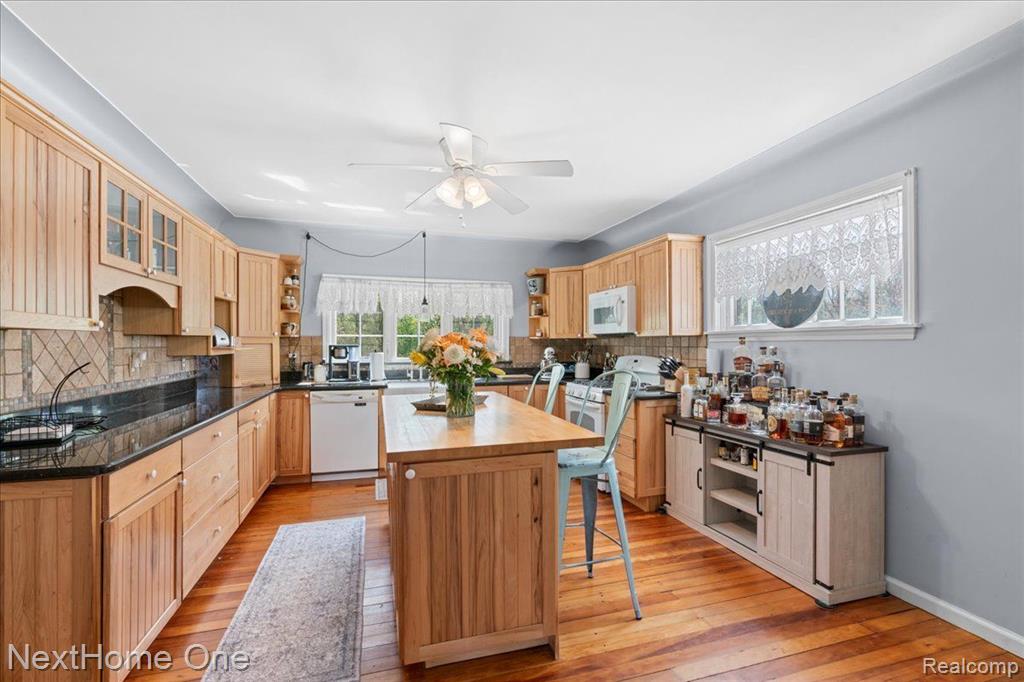 3440 Crandall Road Howell, MI 48855 - Photo 10 of 36 Gallery Image 10
