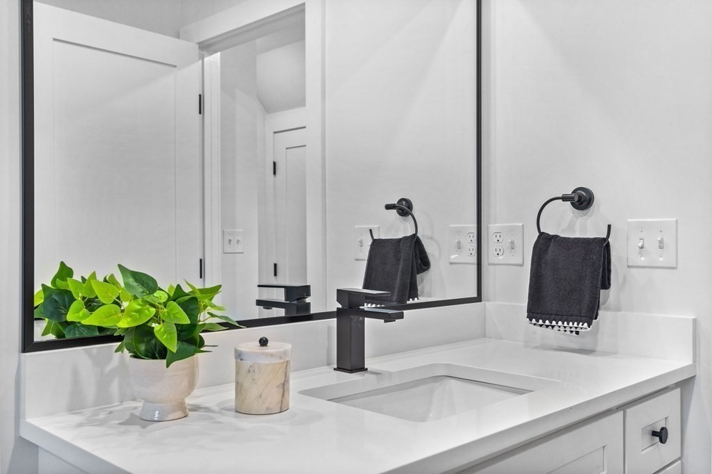 35 Waldo Road, Unit 35 Arlington, MA 02474 - Photo 28 of 31 Gallery Image 28