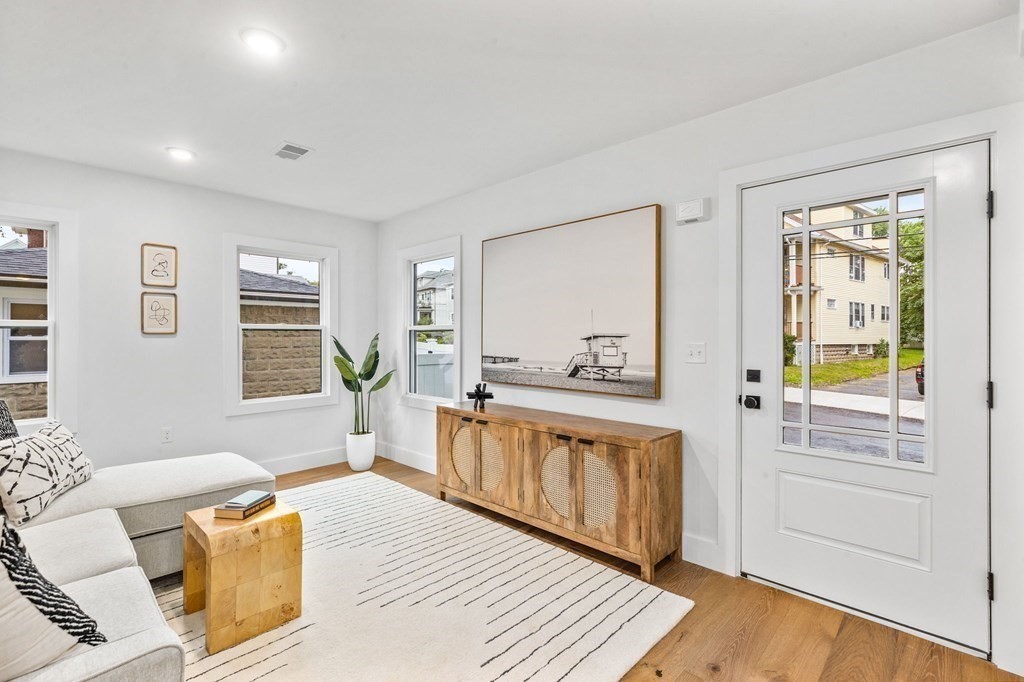 35 Waldo Road, Unit 35 Arlington, MA 02474 - Photo 6 of 31 Gallery Image 6