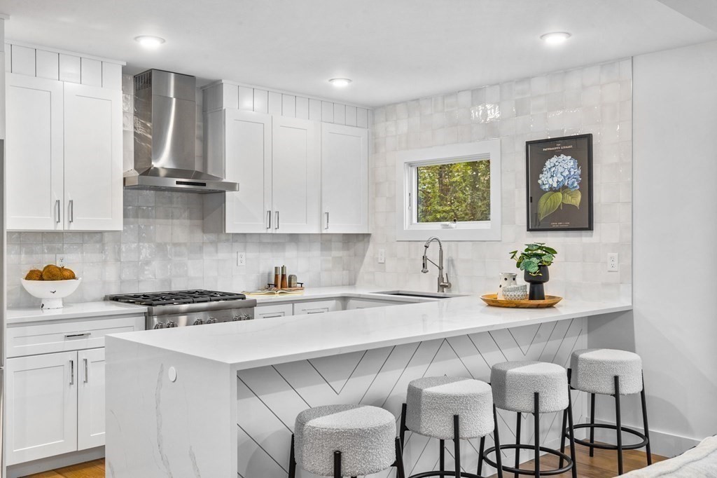 35 Waldo Road, Unit 35 Arlington, MA 02474 - Photo 7 of 31 Gallery Image 7