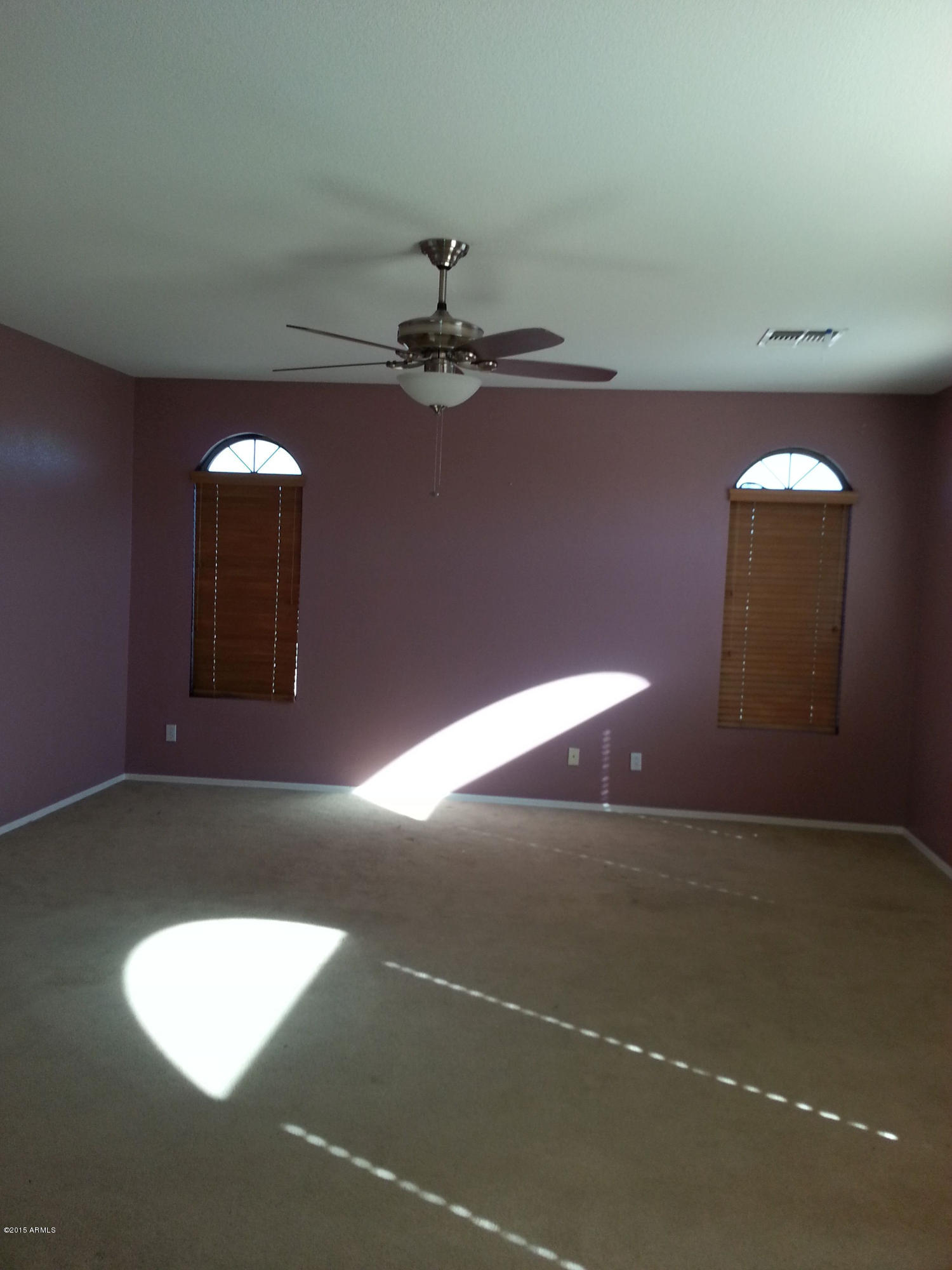 2201 West Carson Road Phoenix, AZ 85041 - Photo 13 of 19 Master Main Area