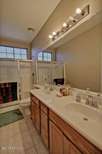 2201 West Carson Road Phoenix, AZ 85041 - Photo 19 of 19 Bath 2
