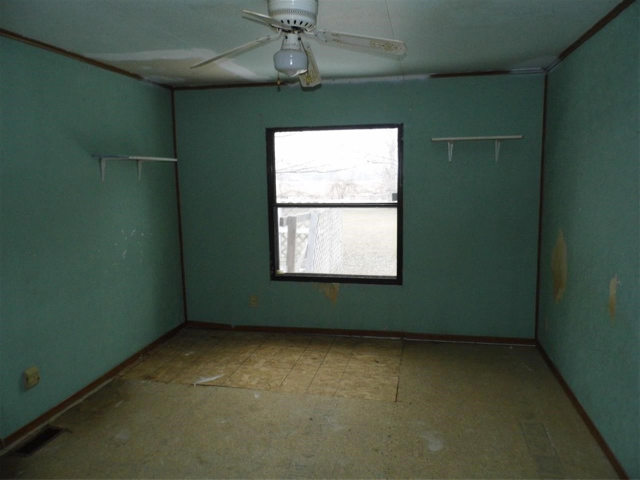 8819 West Division Line Road Delphi, IN 46923 - Photo 7 of 8 Gallery Image 7