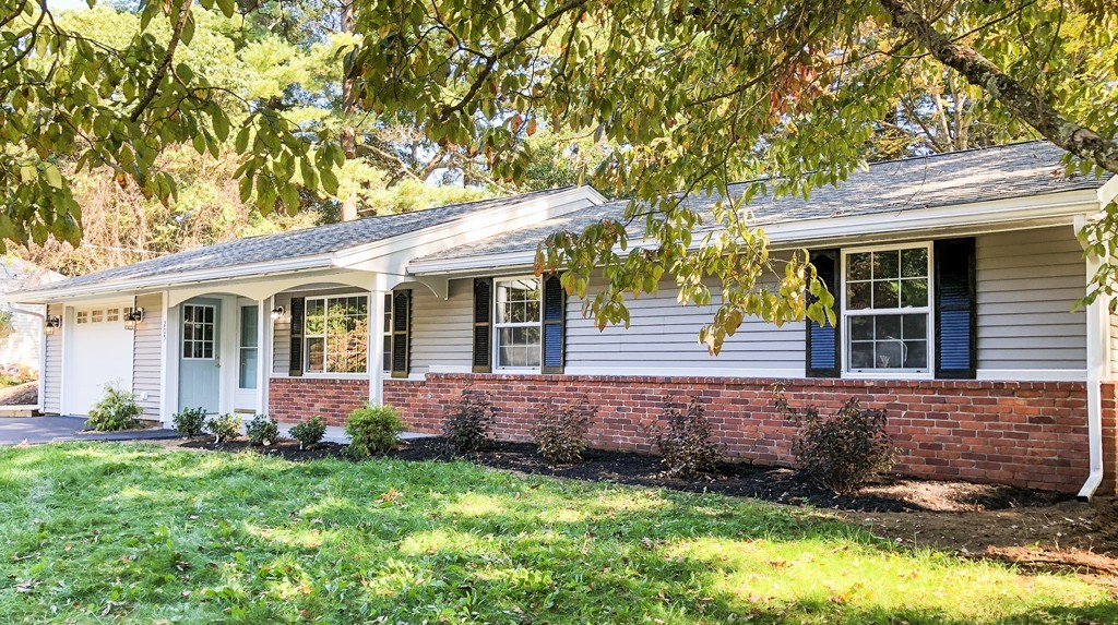 205 Nicholas Road Raynham, MA 02767 - Photo 3 of 19 Gallery Image 3