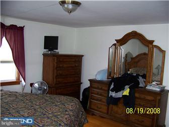 410 Blue Bell Road Williamstown, NJ 08094 - Photo 9 of 12 Bedroom - Main