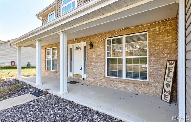 $399,900 | 11264 Village Drive West, Foristell, MO 63348