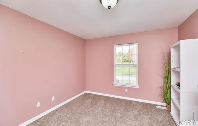 $399,900 | 11264 Village Drive West, Foristell, MO 63348