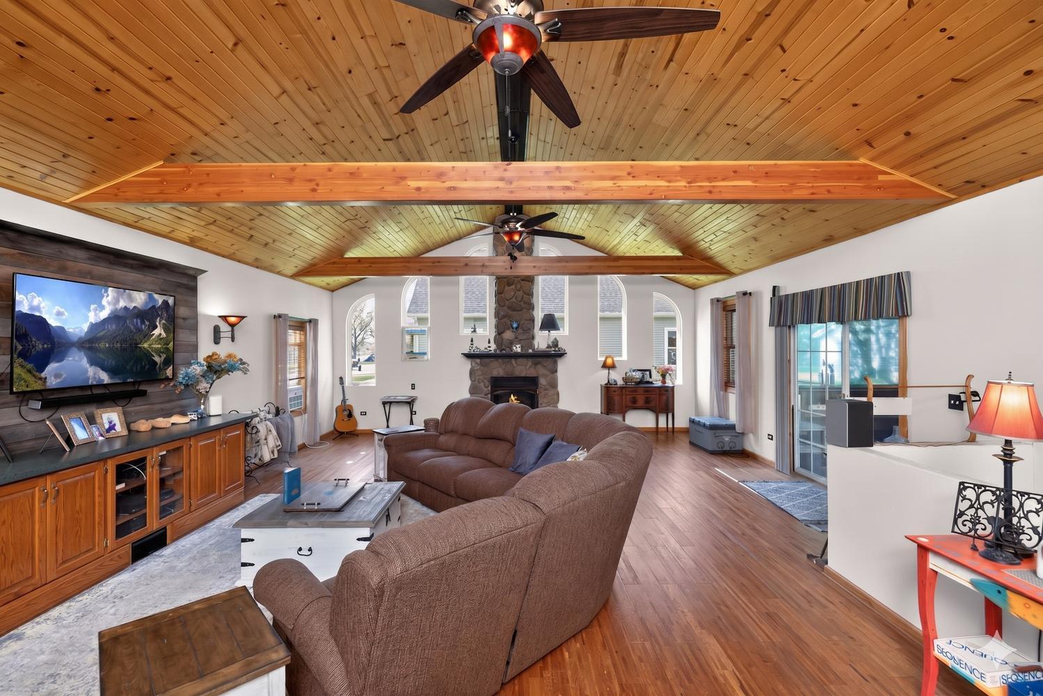 61258 Quinnesec Road Cassopolis, MI 49031 - Photo 15 of 50 61258 Quinnesec Rd Cassopolis-large-015-