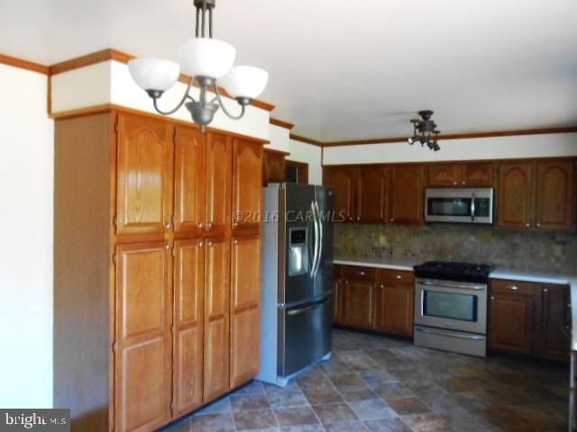 35280 Wango Road Pittsville, MD 21850 - Photo 5 of 40 Gallery Image 5