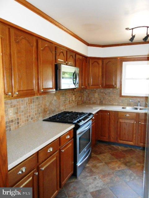 35280 Wango Road Pittsville, MD 21850 - Photo 7 of 40 Gallery Image 7