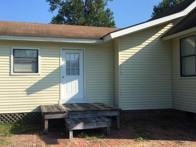 731 Homestead Road Lodge, SC 29082 - Photo 9 of 44 back entrance to bedroom 4