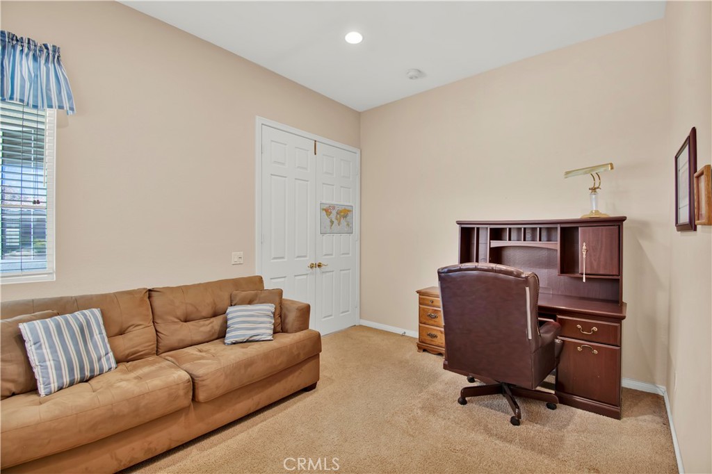1287 Riviera Avenue Banning, CA 92220 - Photo 22 of 51 Office/Den