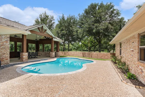 $5,500 | 17615 Swansbury Drive, Cypress, TX 77429