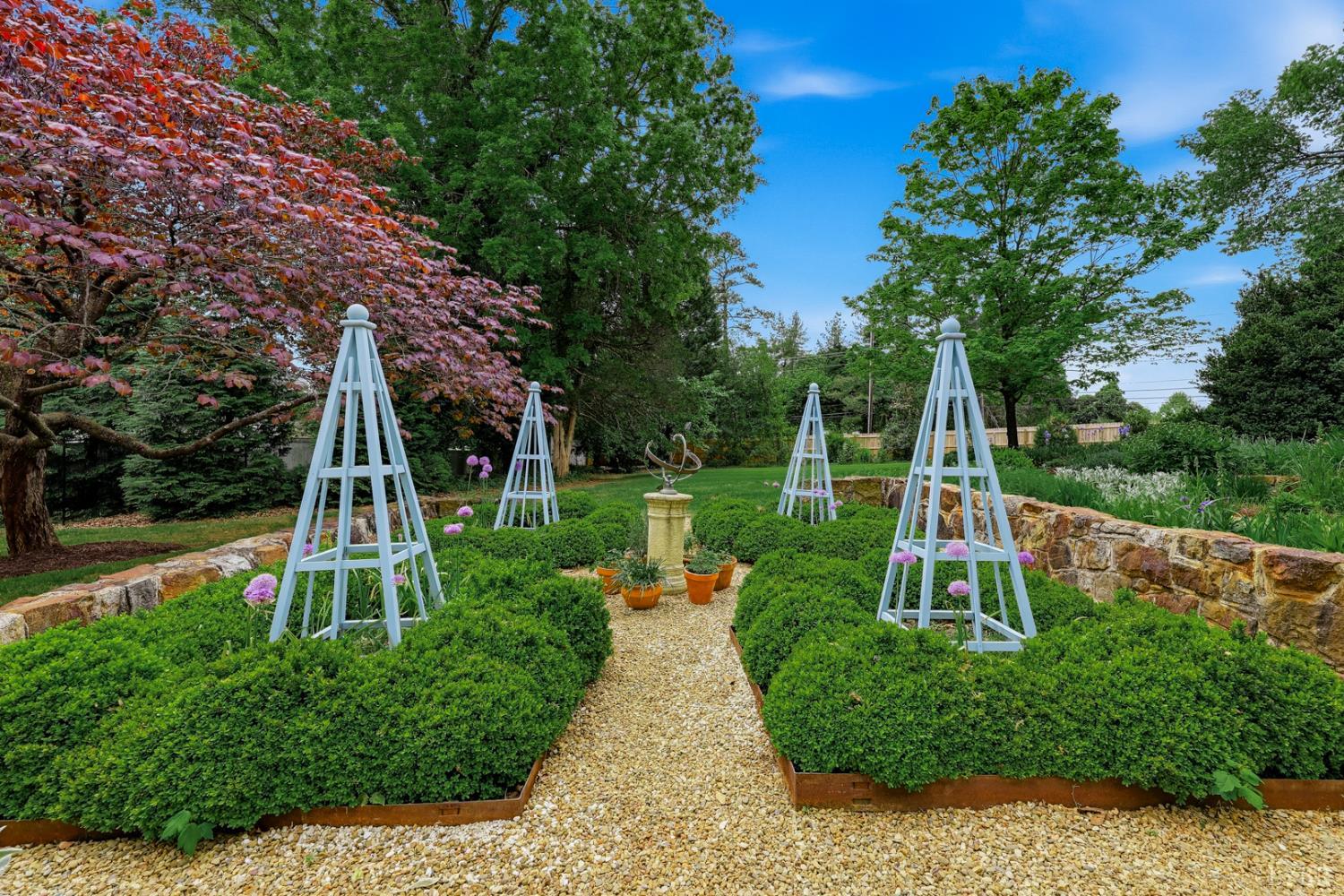 1304 Langhorne Road Lynchburg, VA 24503 - Photo 10 of 96