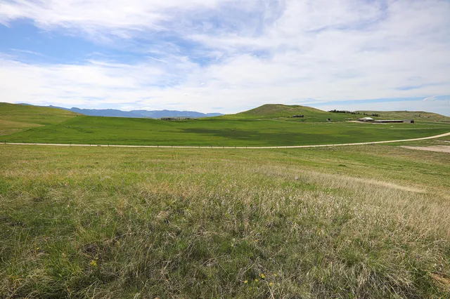 $556,140 | Mccormick Road, Big Horn, WY 82833