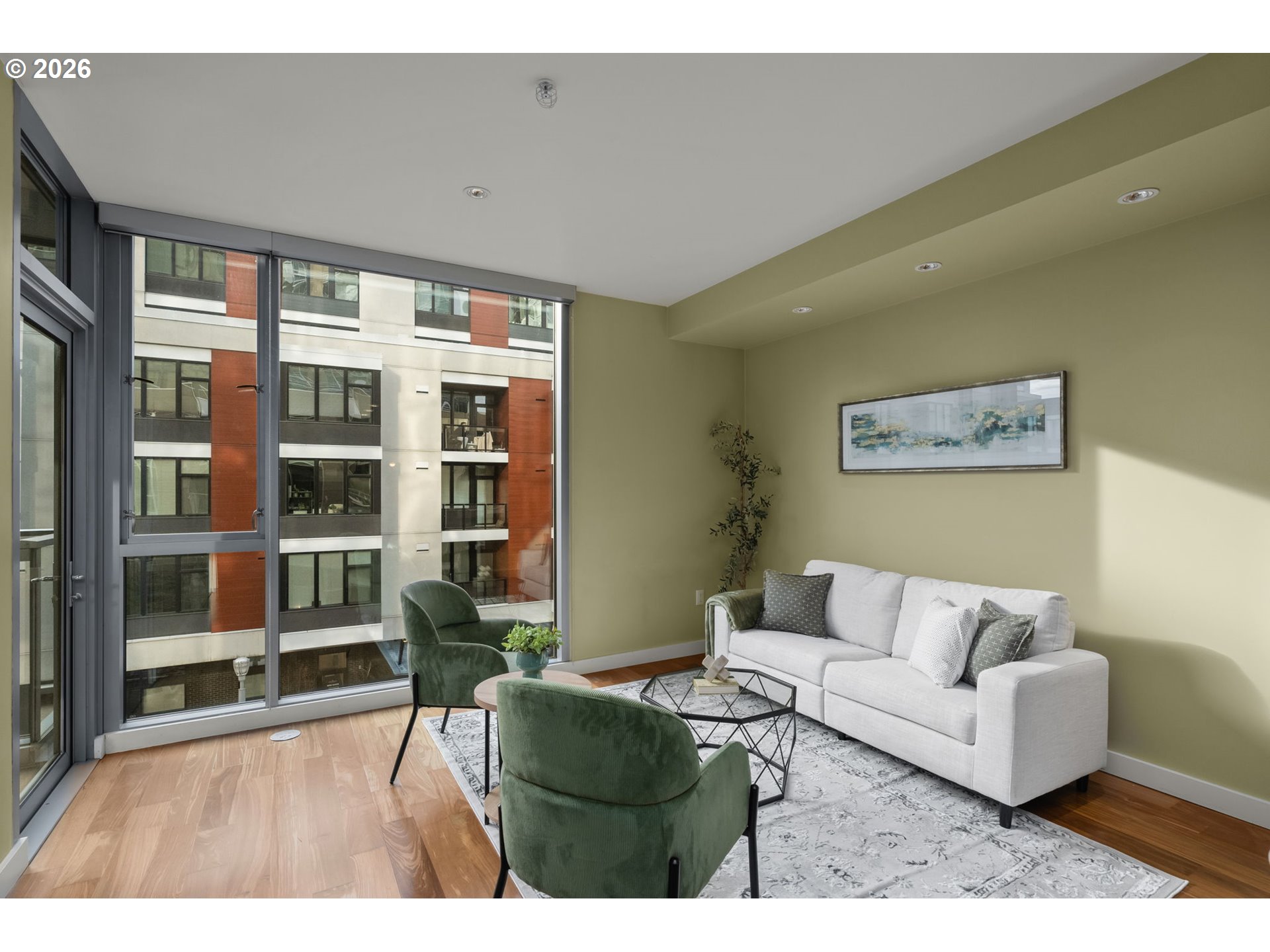 841 Southwest Gaines Street, Unit 333 Portland, OR 97239 - Photo 12 of 32