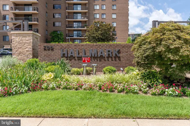 $359,900 | 200 North Pickett Street, Unit 311, Alexandria, VA 22304