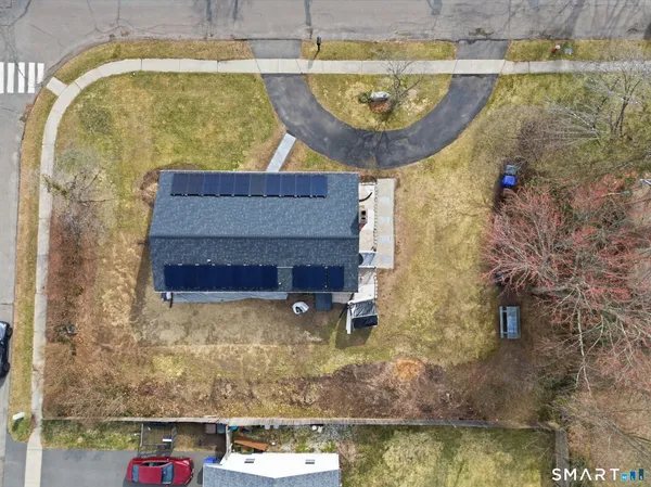 $360,000 | 17 Pioneer Drive, Enfield, CT 06082