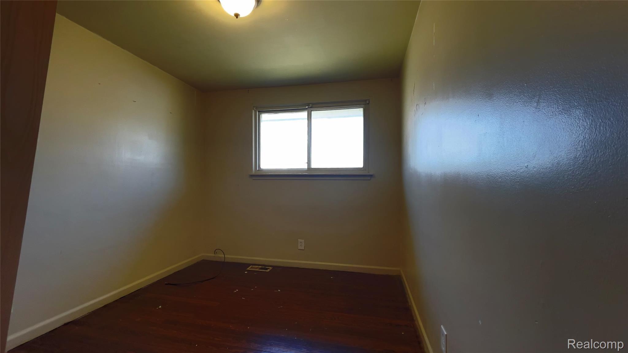 3258 Spring Hill Avenue Inkster, MI 48141 - Photo 21 of 21 03A283DD-5F5C-4919-82DA-6E2E196F1D44.jpeg