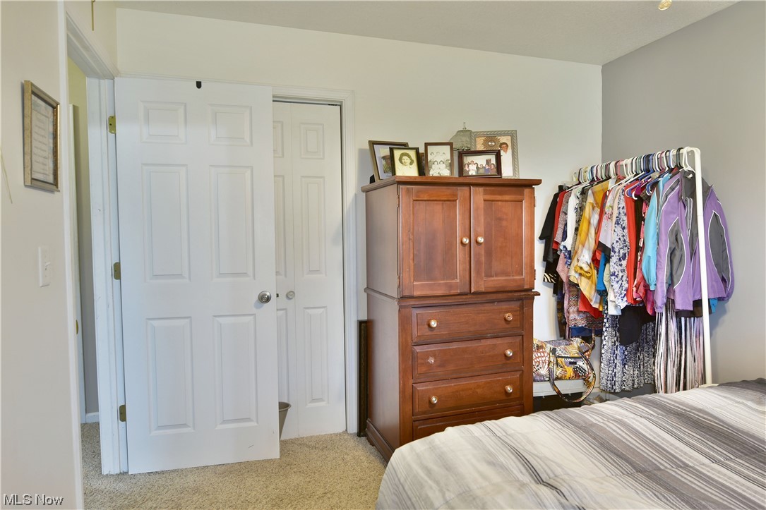 4865 New Road Youngstown, OH 44515 - Photo 23 of 35 2nd Bedroom