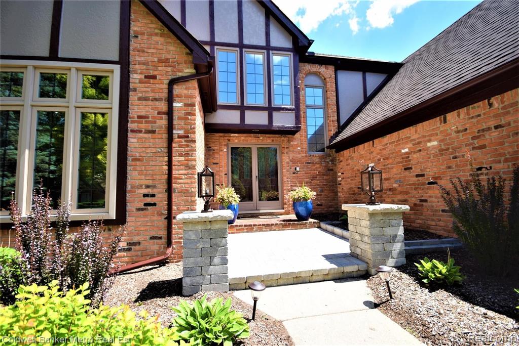 1803 Rapids Way Rochester Hills, MI 48309 - Photo 53 of 63