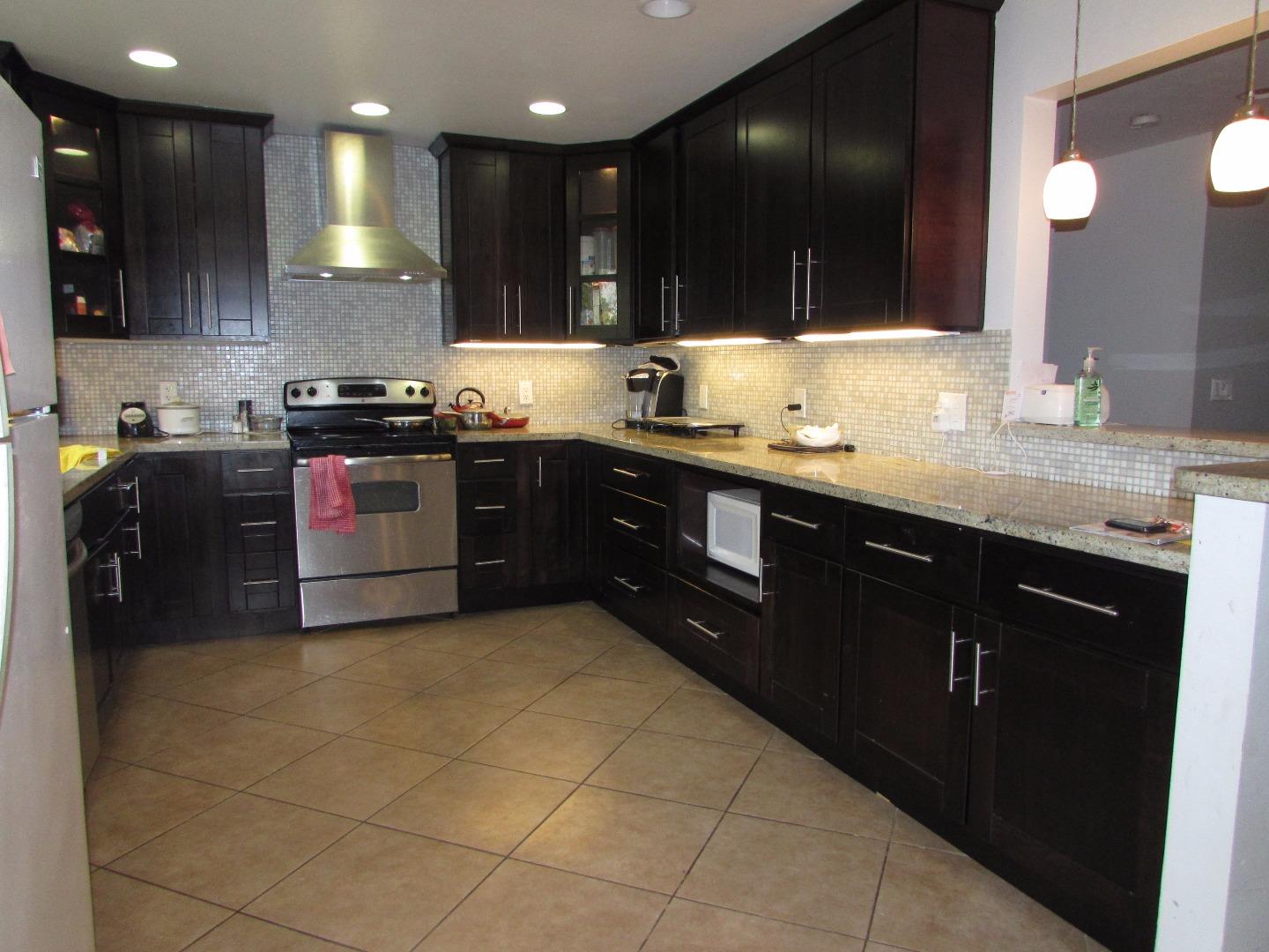 763 Middlefield Road Salinas, CA 93906 - Photo 5 of 12 Gallery Image 5