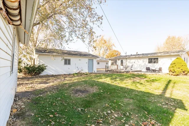 $147,900 | 706 West Wall Street, Lexington, IL 61753