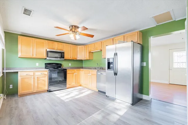 $147,900 | 706 West Wall Street, Lexington, IL 61753