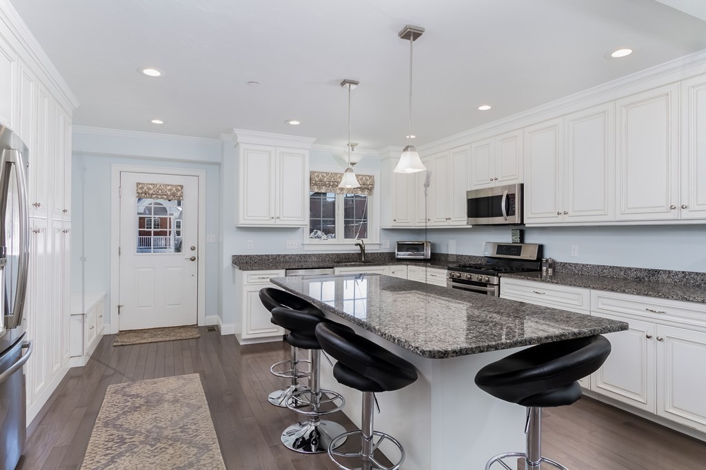 12 Dexter Road, Unit 12 Foxboro, MA 02035 - Photo 4 of 30 Gallery Image 4