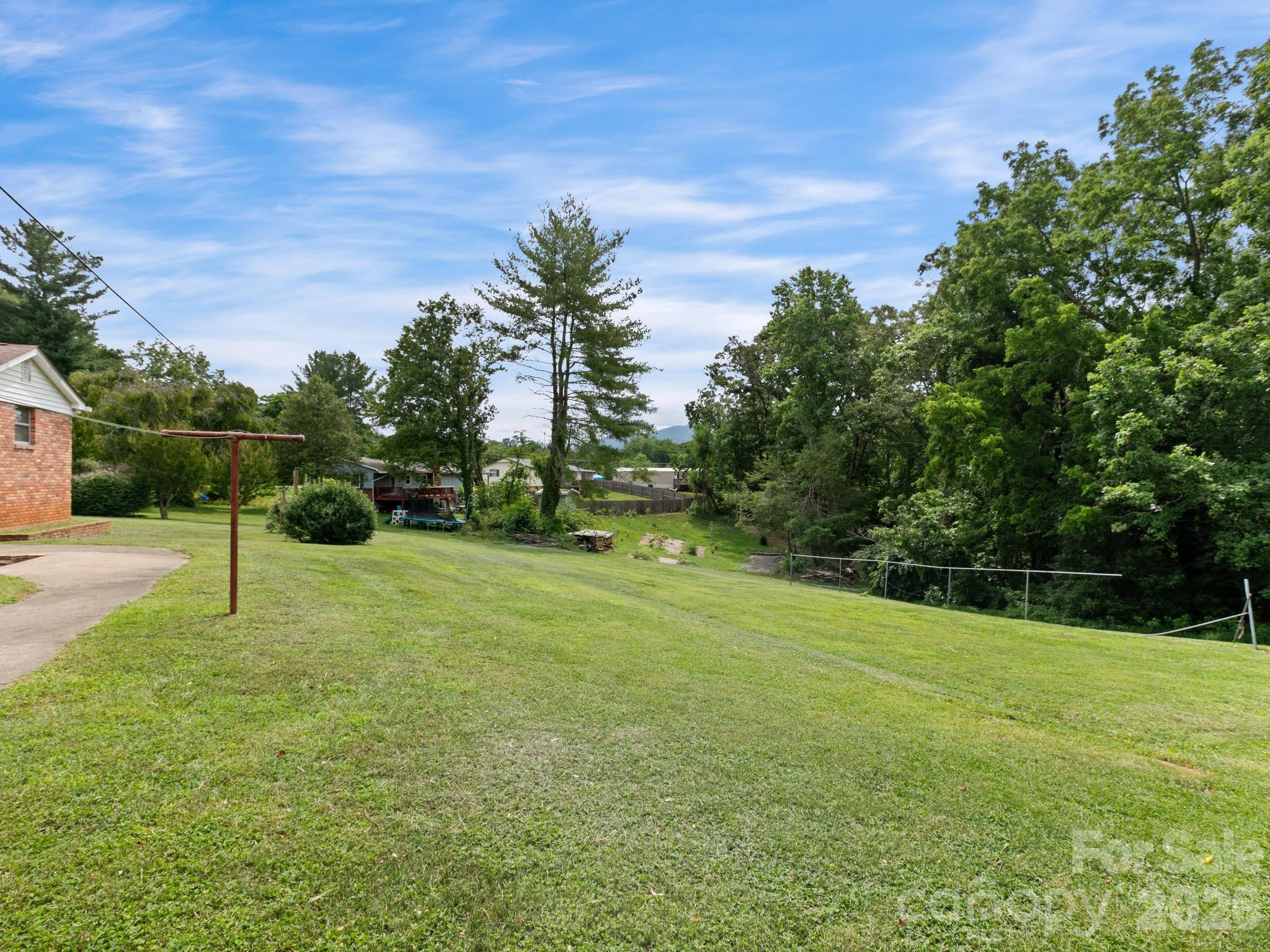 49 Hickory Tree Road Asheville, NC 28805 - Photo 6 of 22