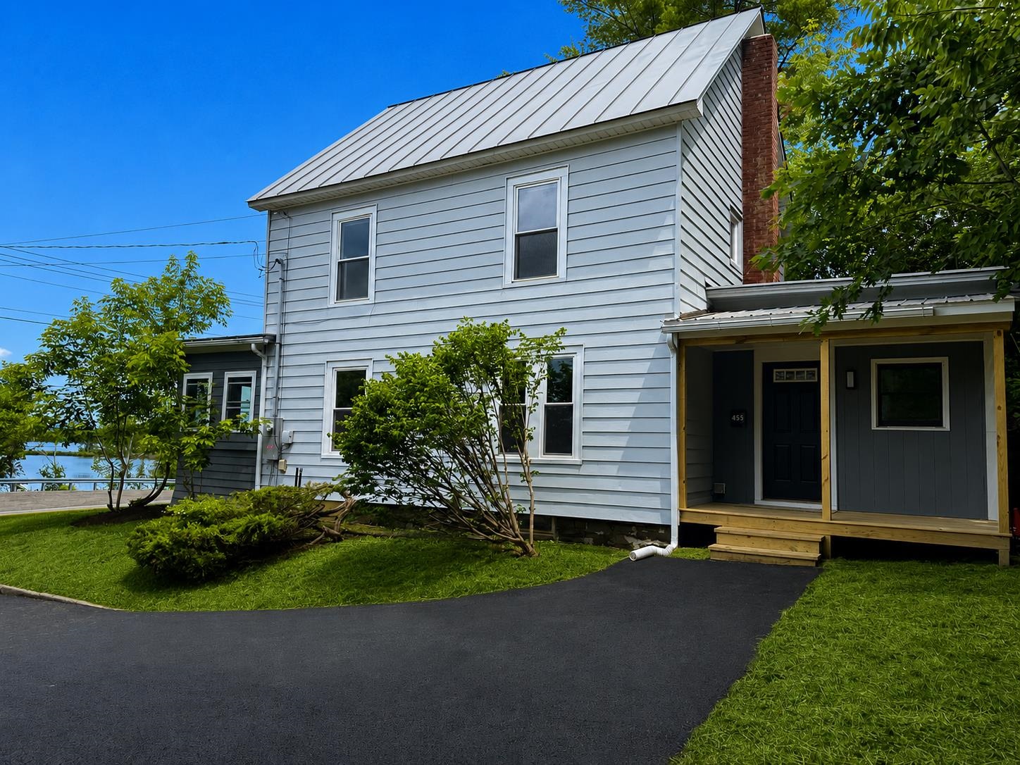 455 Main Street Newport, VT 05855 - Photo 3 of 22