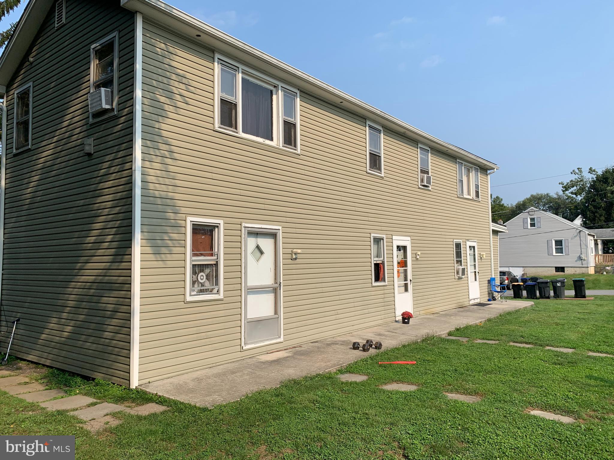 337 York Road Carlisle, PA 17013 - Photo 2 of 14 Gallery Image 2