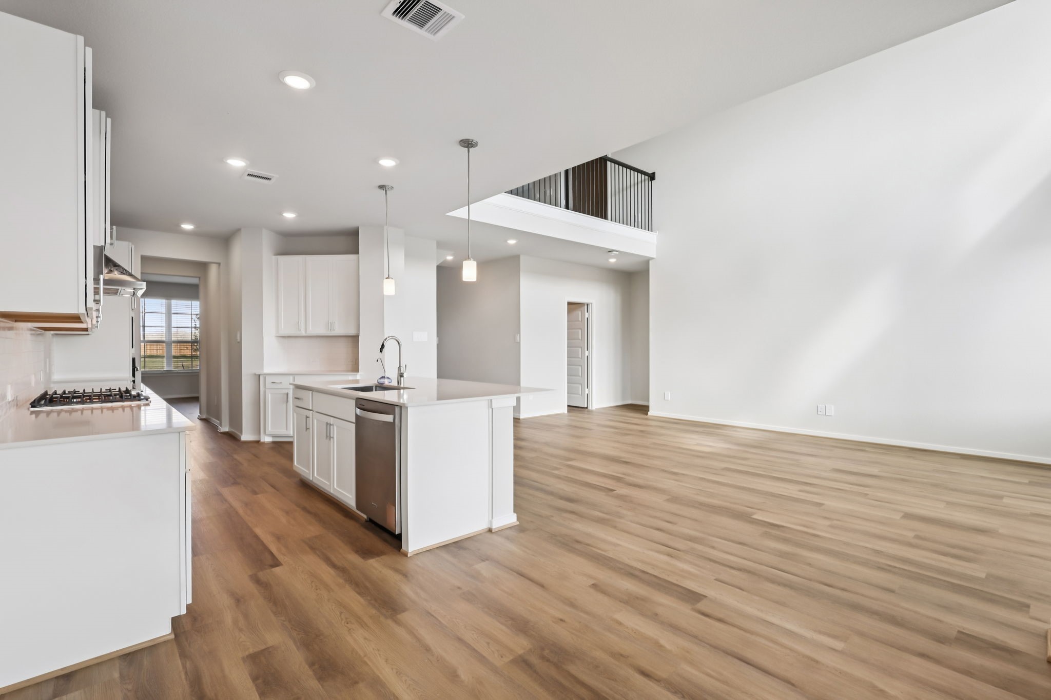 2107 Rawls Ranch Drive Conroe, TX 77301 - Photo 12 of 41 Gallery Image 12