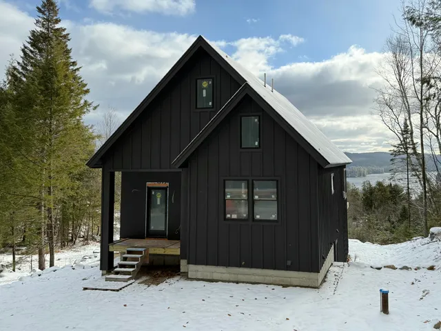 $1,100,000 | 74 Oak Hill Drive, Bryant Pond, ME 04219