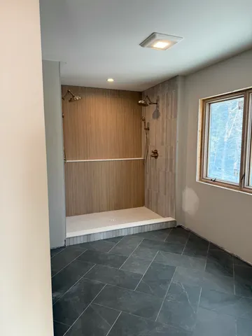 $1,100,000 | 74 Oak Hill Drive, Bryant Pond, ME 04219