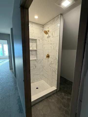 $1,100,000 | 74 Oak Hill Drive, Bryant Pond, ME 04219