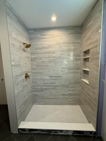 $1,100,000 | 74 Oak Hill Drive, Bryant Pond, ME 04219