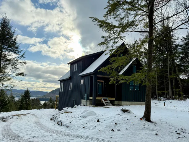 $1,100,000 | 74 Oak Hill Drive, Bryant Pond, ME 04219