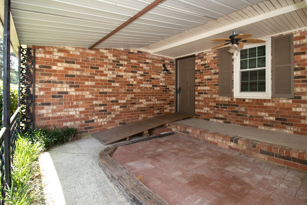 367 Kings Bridge Road Martinez, GA 30907 - Photo 8 of 56