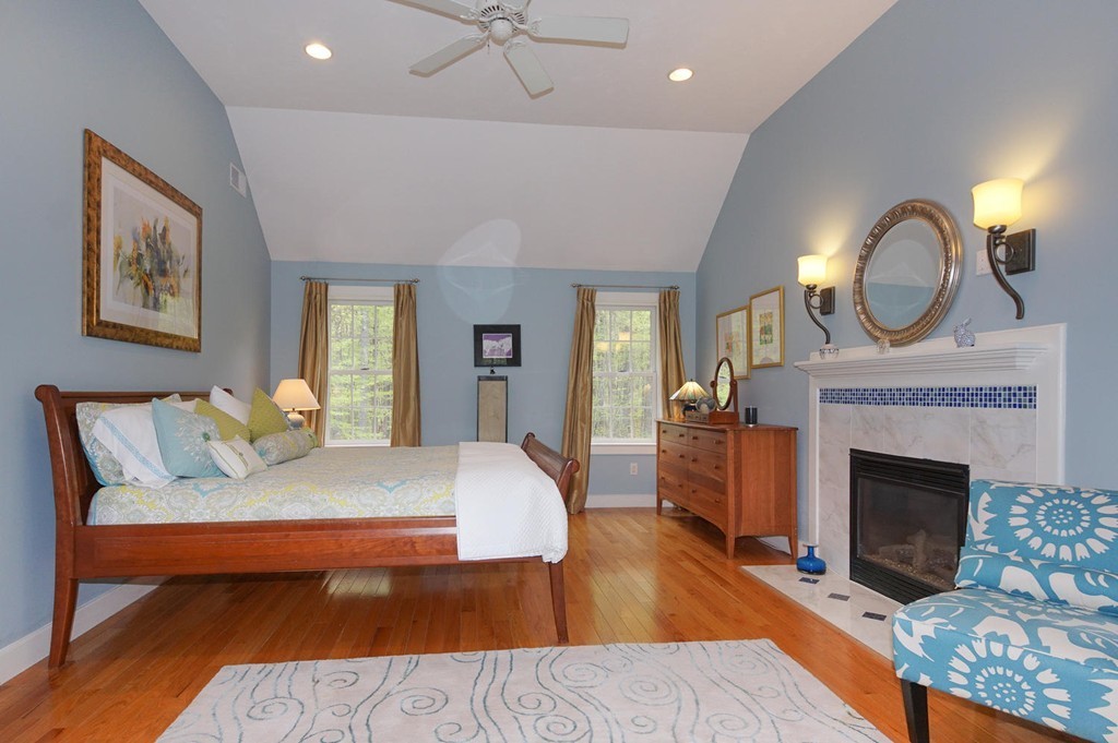 153 Randall Road Bolton, MA 01740 - Photo 16 of 30