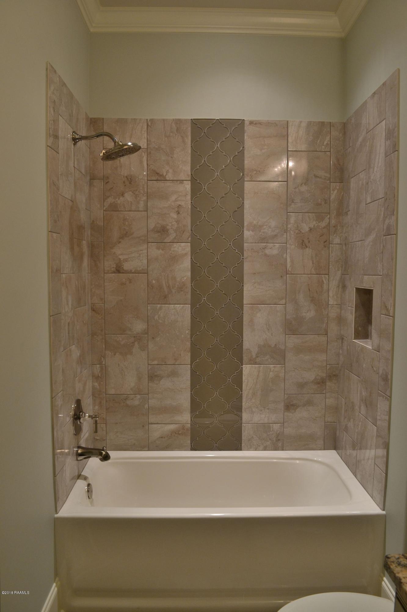 206 Rue De La Rochelle Broussard, LA 70518 - Photo 26 of 50 Gallery Image 26